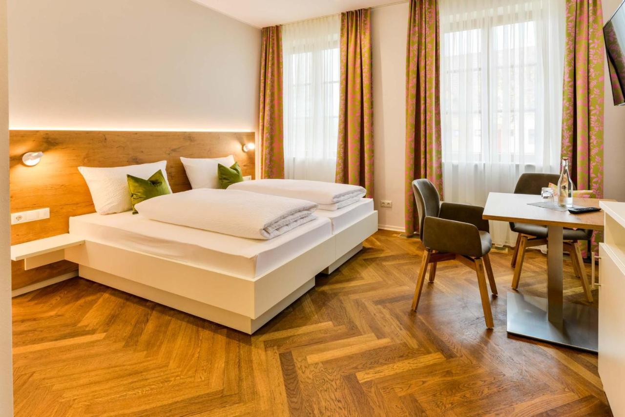 Bett'N Glueck - Uebernachtung & Fruehstueck Bed & Breakfast Zusmarshausen Exterior photo